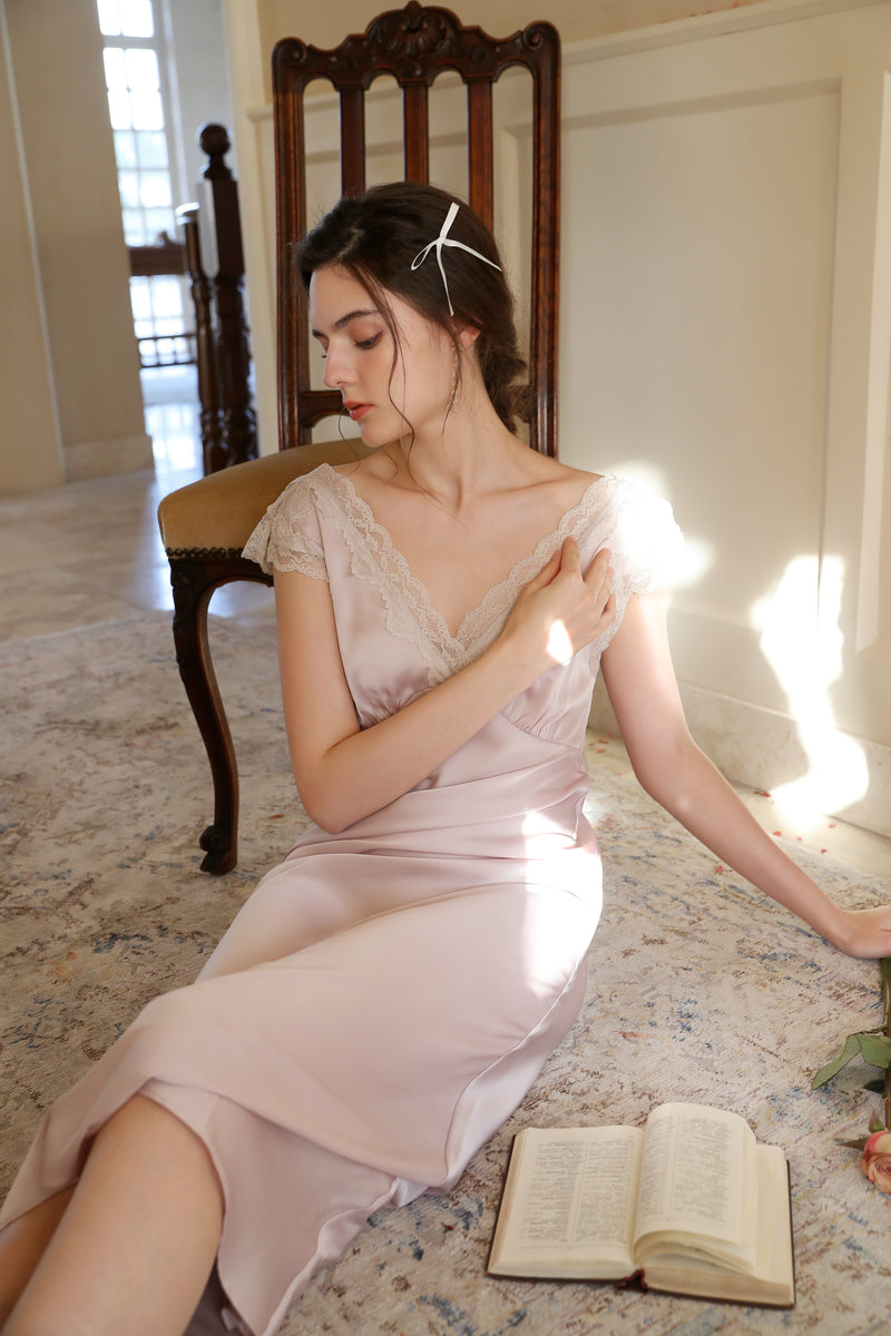 戀之呼吸滑絲睡裙 / 粉紫色 / ✧882511